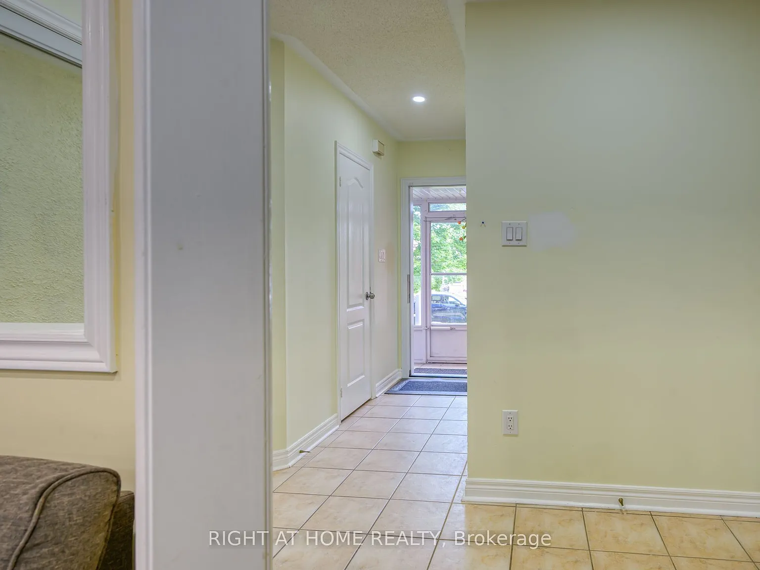 5 bed, $4,250 — Photo 4