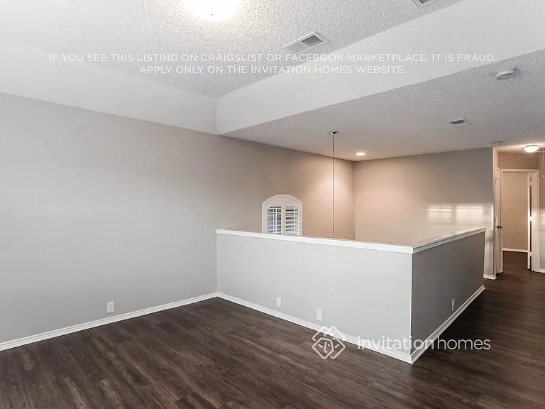 1616 Lansdale Dr — Photo 6