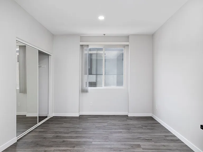 2820 Sawtelle Blvd — Photo 92