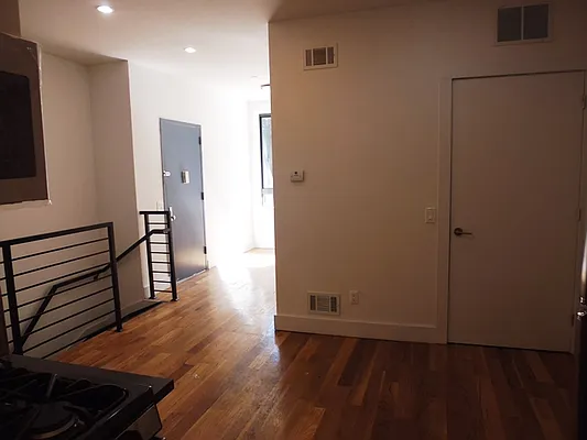 Rented by Sam Management Group, LLC | media 21