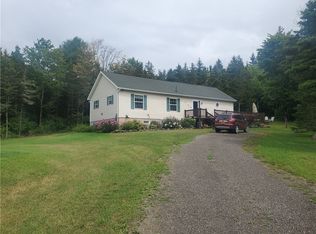 5397 Highlands Dr, Branchport, NY 14418