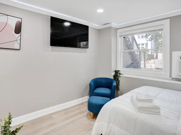 258 Clerk Street image 8 of 34