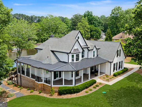 145 Bay Dr, Newnan, GA 30263