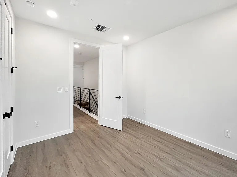 630 Central Pkwy #1215 — Photo 5