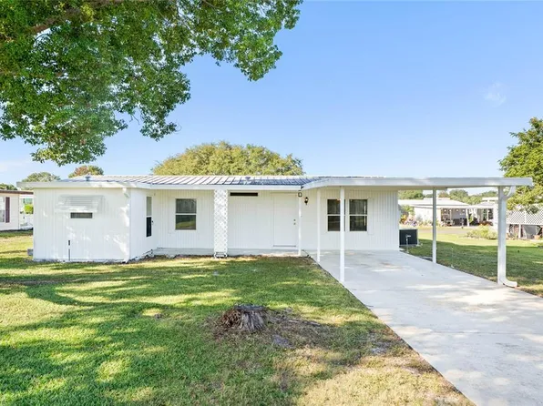 1320 Lake Dr, Grand Island, FL 32735