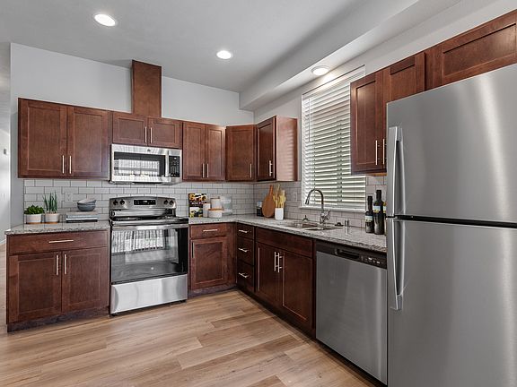 3rd image of 18107 E Broadway Ave #12
