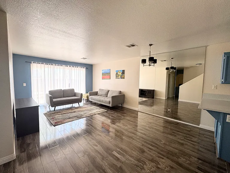 3538 Casa Real Way — Photo 6