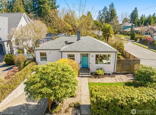 9102 12th Avenue NE, Seattle, WA