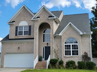 13373 Castlewellan Dr, Chester, VA 23836