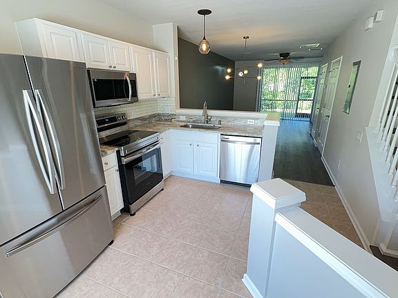 5th image of 10413 Westpark Preserve Blvd