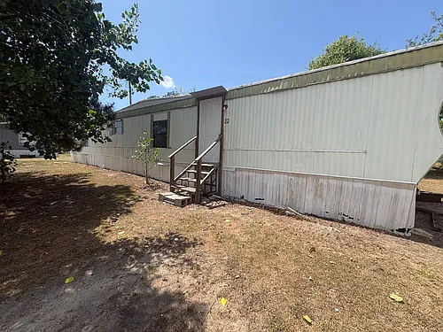 645 Highway 441 Photo 1