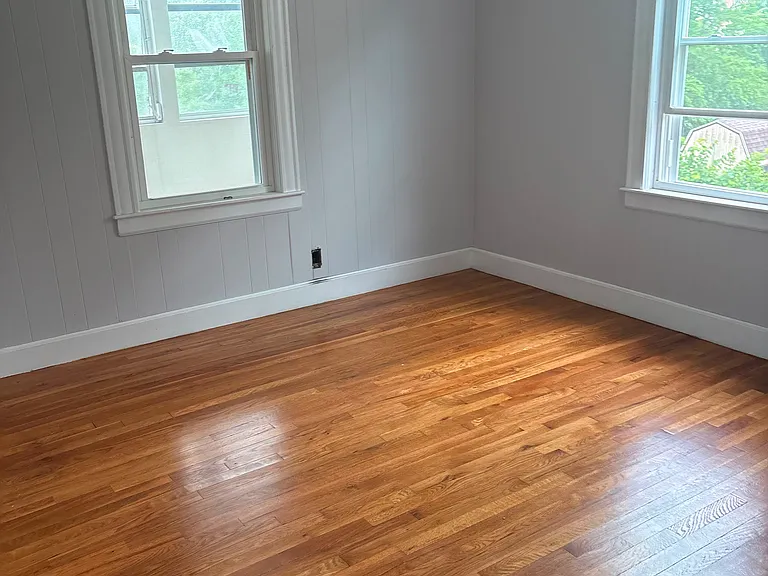 86 Laurel St #1 — Photo 6