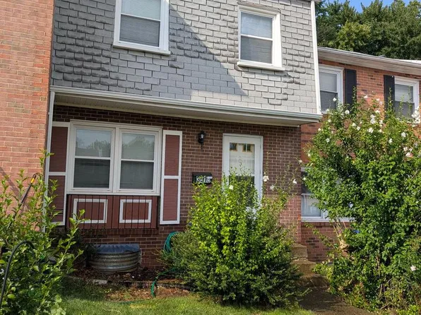 3518 Buffalo Ct, Woodbridge, VA 22193