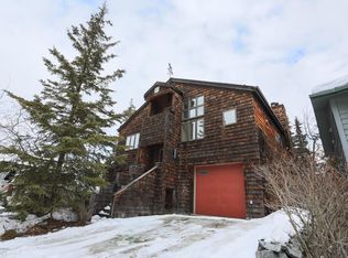 2463 La Honda Dr, Anchorage, AK 99517