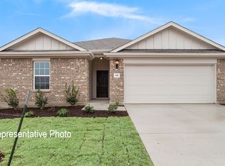 106 John Laurens Dr, Venus, TX 76084