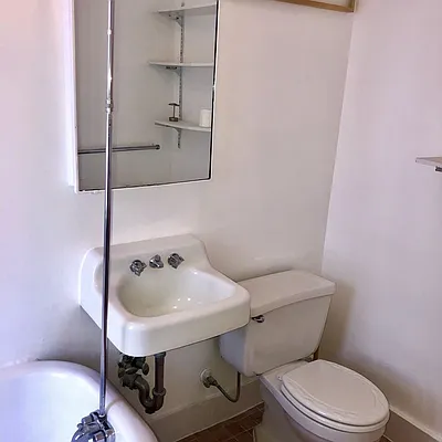 Rented by Dwell Residential Inc | media 25