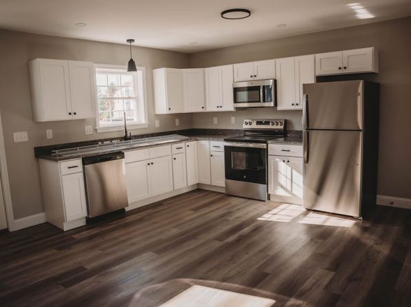67 & 67 Pembroke Dr #16-4