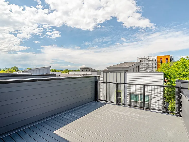 University Hills Townhomes — Photo 81