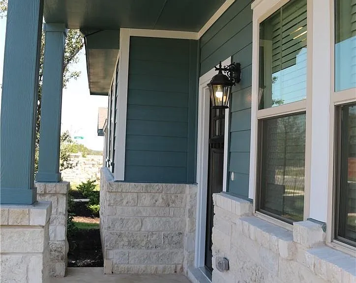1124 Oak Chase Way — Photo 4