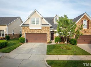 5053 Homeplace Dr, Apex, NC 27539