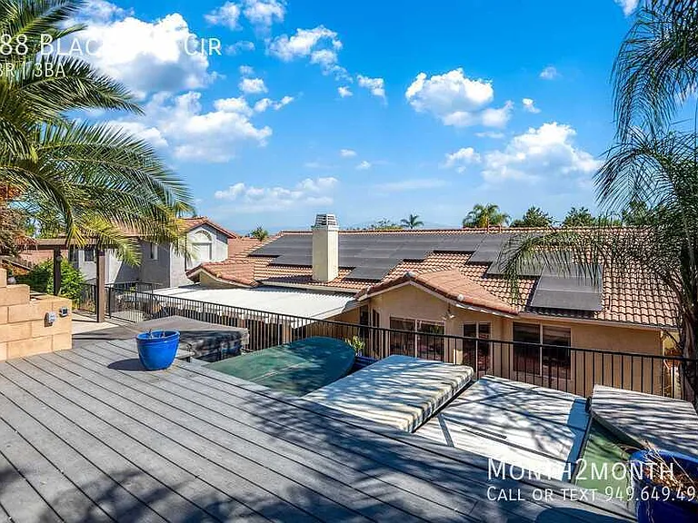 688 Black Oak Cir — Photo 30