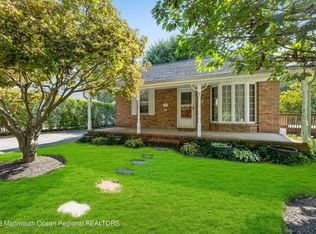 3 Oak St, Matawan, NJ 07747