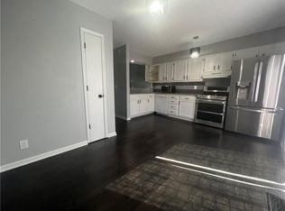 8316 Metcalf Ave, Overland Park, KS 66212