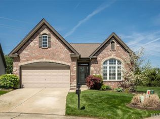520 Sgt Pepper Dr, Saint Peters, MO 63376