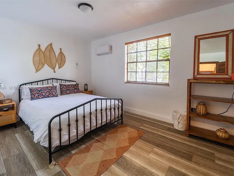 301 SW 69th Ave — Photo 34