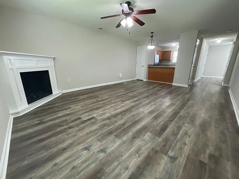 Meridian Park Apartments — Photo 190