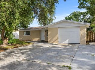 3524 Hoover Dr, Holiday, FL 34691