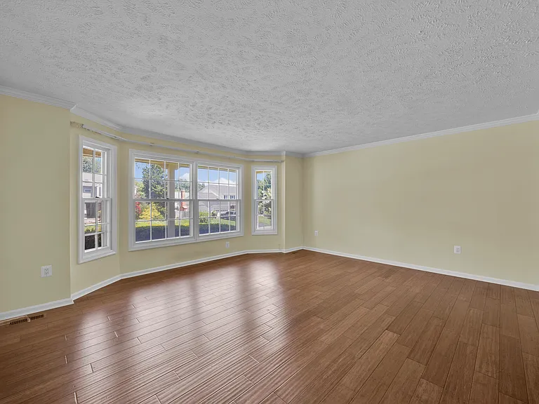 203 Markwood Dr — Photo 8
