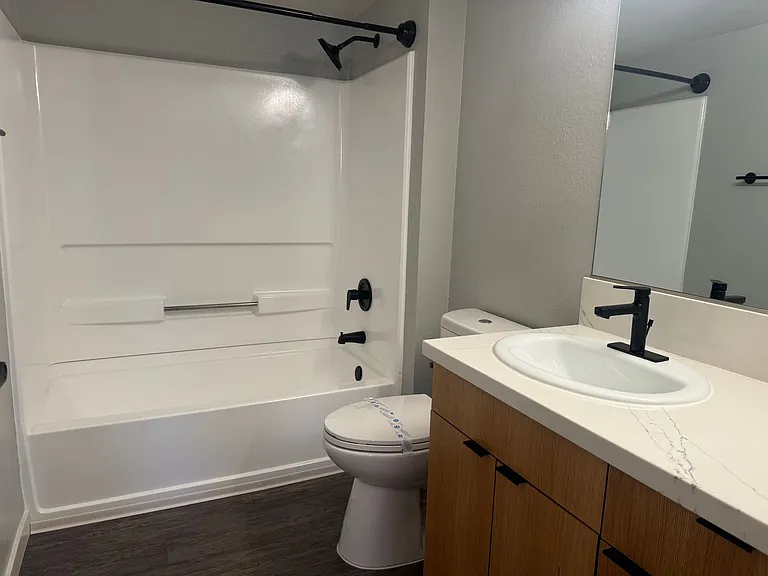 Corona Pointe Resort — Photo 168