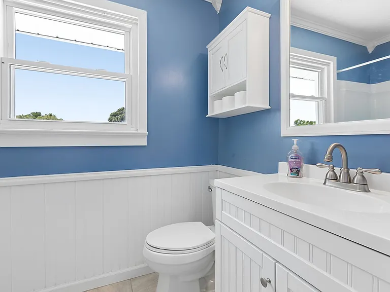 29 Adriatic Ave — Photo 30