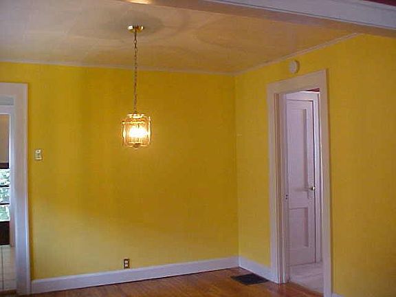 3rd image of 6154 N Crittenden Ave