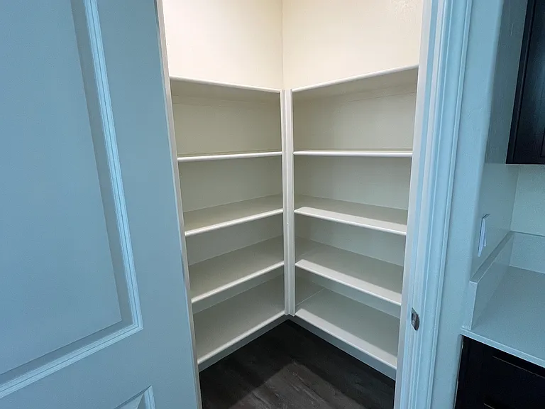 4088 Cinnabar Ct — Photo 11