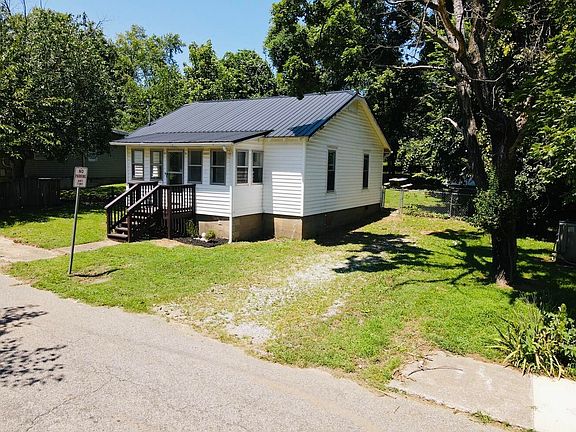 5th image of 719 Hodge St