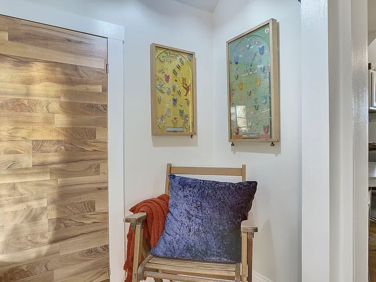 222 N Brockway St — Photo 11