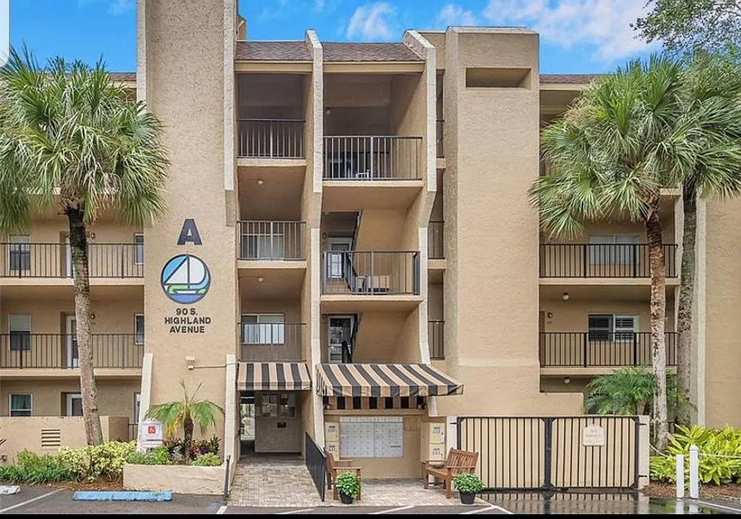 2 bed, 1162 sqft, $1,950 — Photo 3