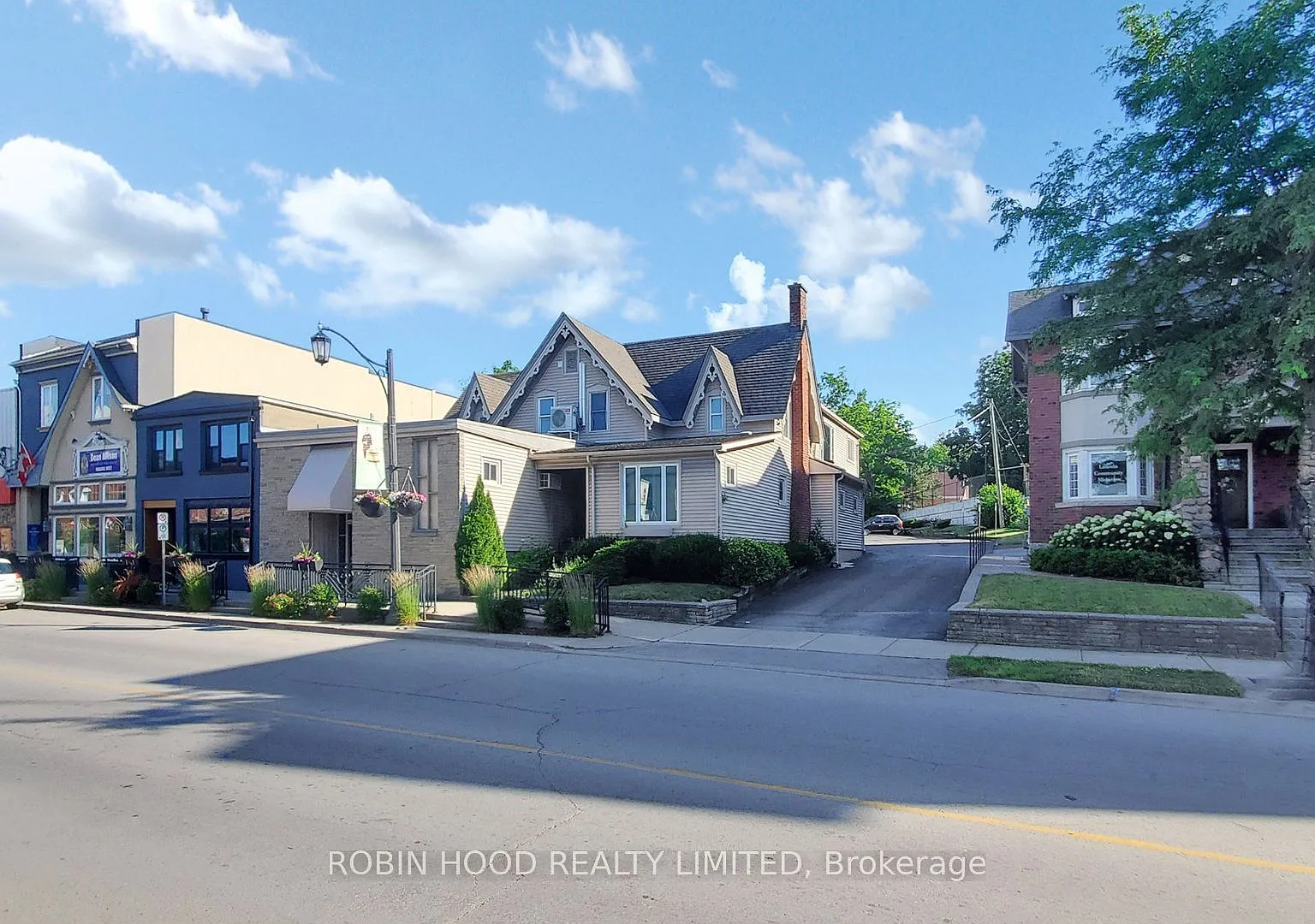 2 bed, $1,775 — Photo 1