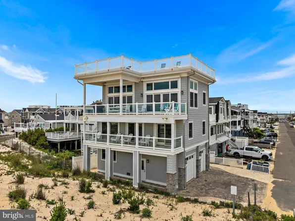 128 E Sand Dune Ln, Long Beach Township, NJ 08008