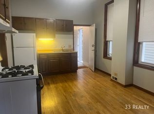2028 W Armitage Ave APT 1R, Chicago, IL 60647