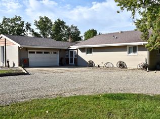 1905 Mull St, Fort Pierre, SD 57532