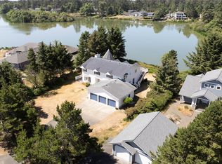 377 Eagle Nest Ct SE, Ocean Shores, WA