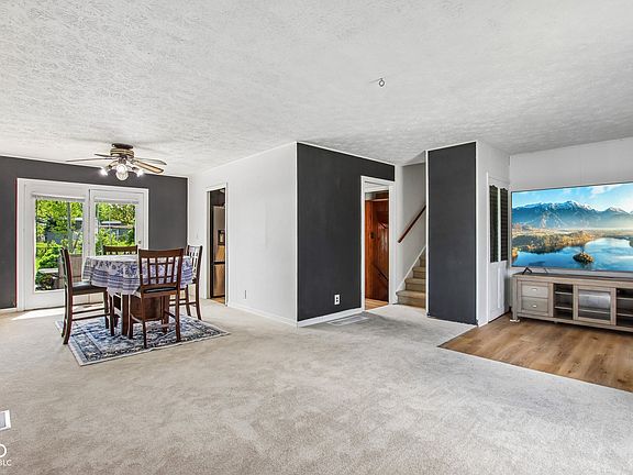 4th image of 8319 E Wysong Dr