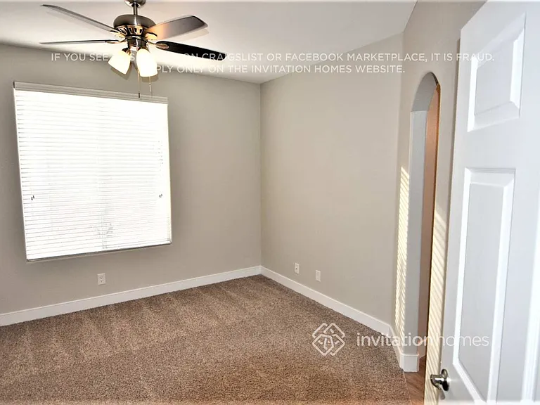 8121 Indigo Gully Ct — Photo 18