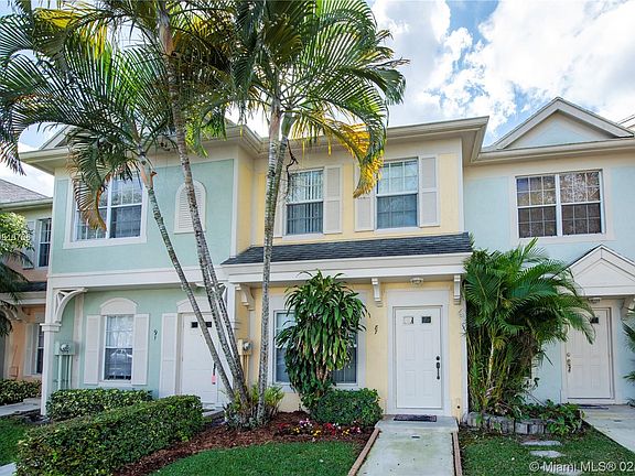 2nd image of 87 Simonton Cir #87