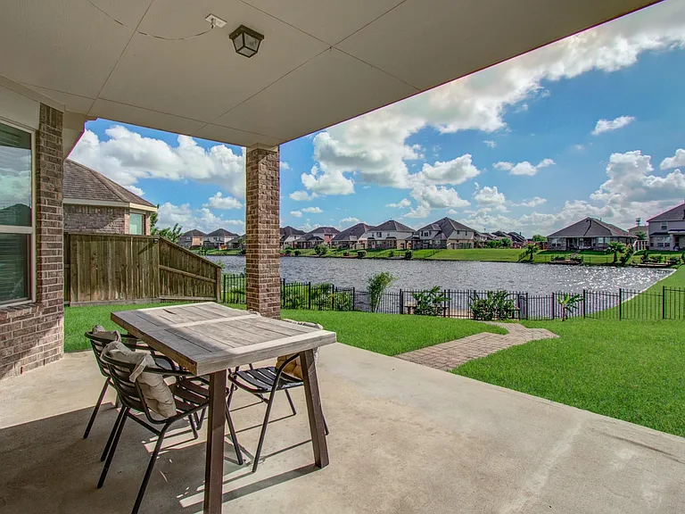 2202 Anzio Ct — Photo 39