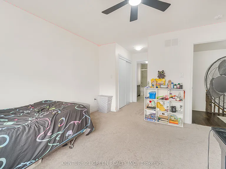 15 Seanesy Dr — Photo 36