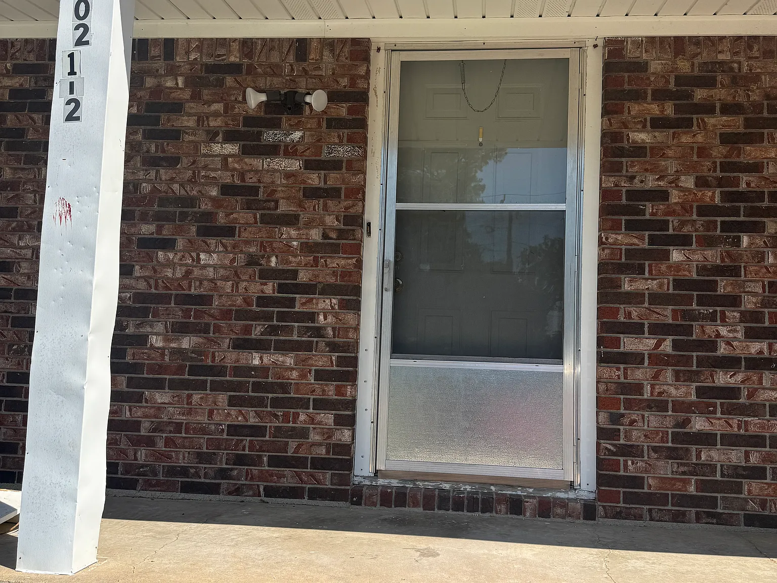 2 bed, $850 — Photo 2